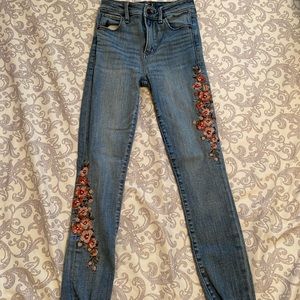 A&F ankle jeans